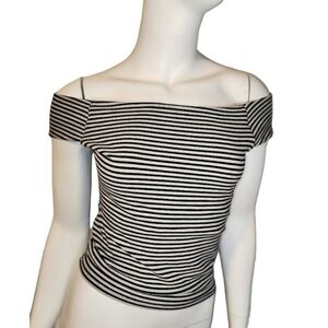 Derek Heart Striped Cap Sleeve Off-the-Shoulder Knit Top Size M